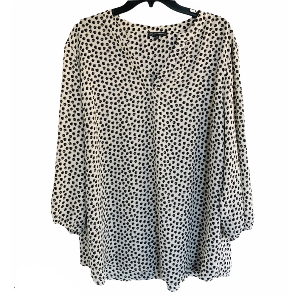 Adrianna Papell black & gray dot 3/4 blouse 2X